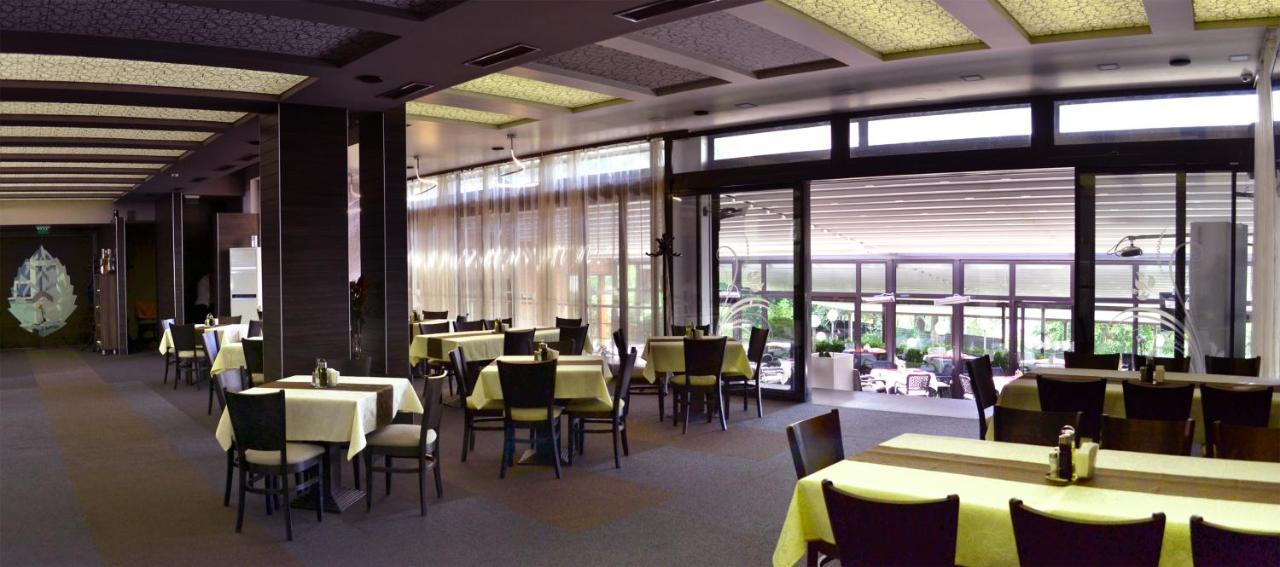Green Hill Hotel Stara Zagora Exteriör bild